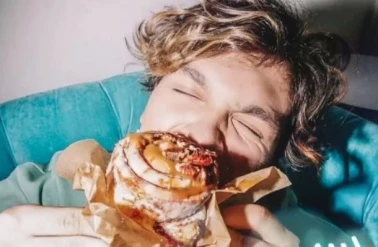 Розыгрыш вкусностей от "Cinnabon"!