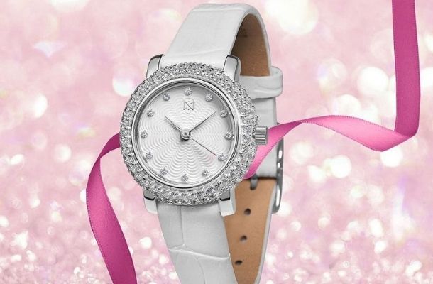 "НИКА" дарит серебряные часы из коллекции "LADY" для утонченных и изысканных!
