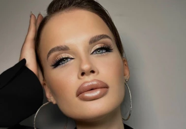 Скидка -10% на наращивание ресниц