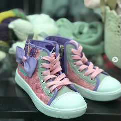 Распродажа детской обуви и одежды!