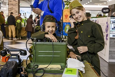 9 мая 2021 - выставка военной техники и оружия!