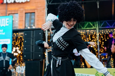 ПЕРВЫЙ РОЗЫГРЫШ.  ЕДА В БОЛЬШОМ ГОРОДЕ.
